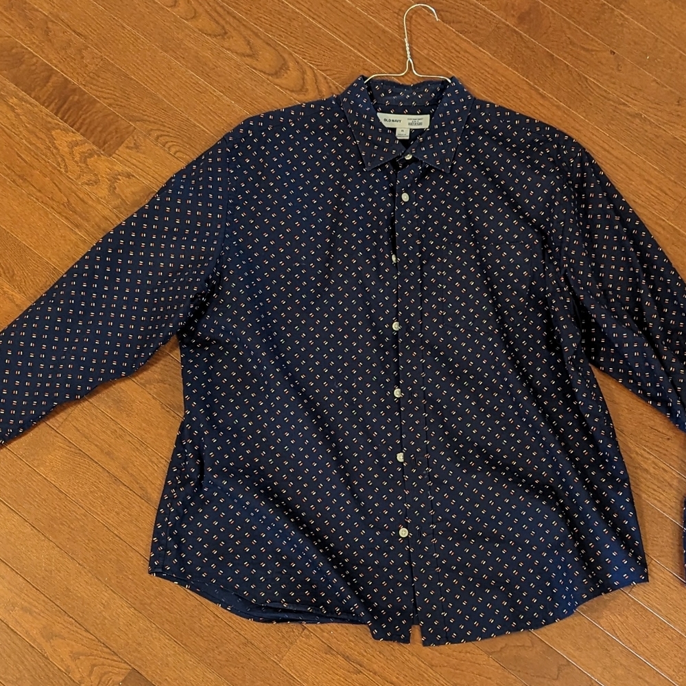 Old Navy - Long Sleeve, Patterned Button Down Shirt - Men's XL Slim Fit